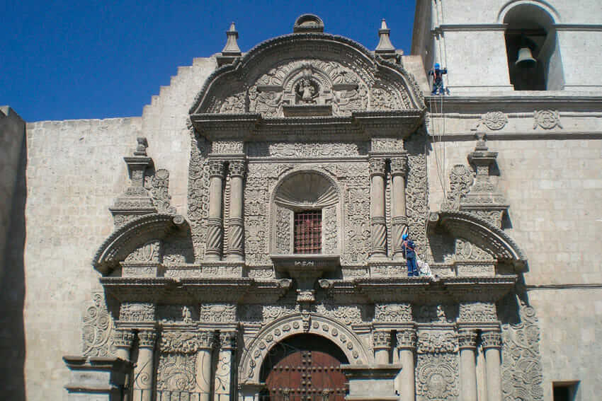 Lugares turisticos de Arequipa Iglesia