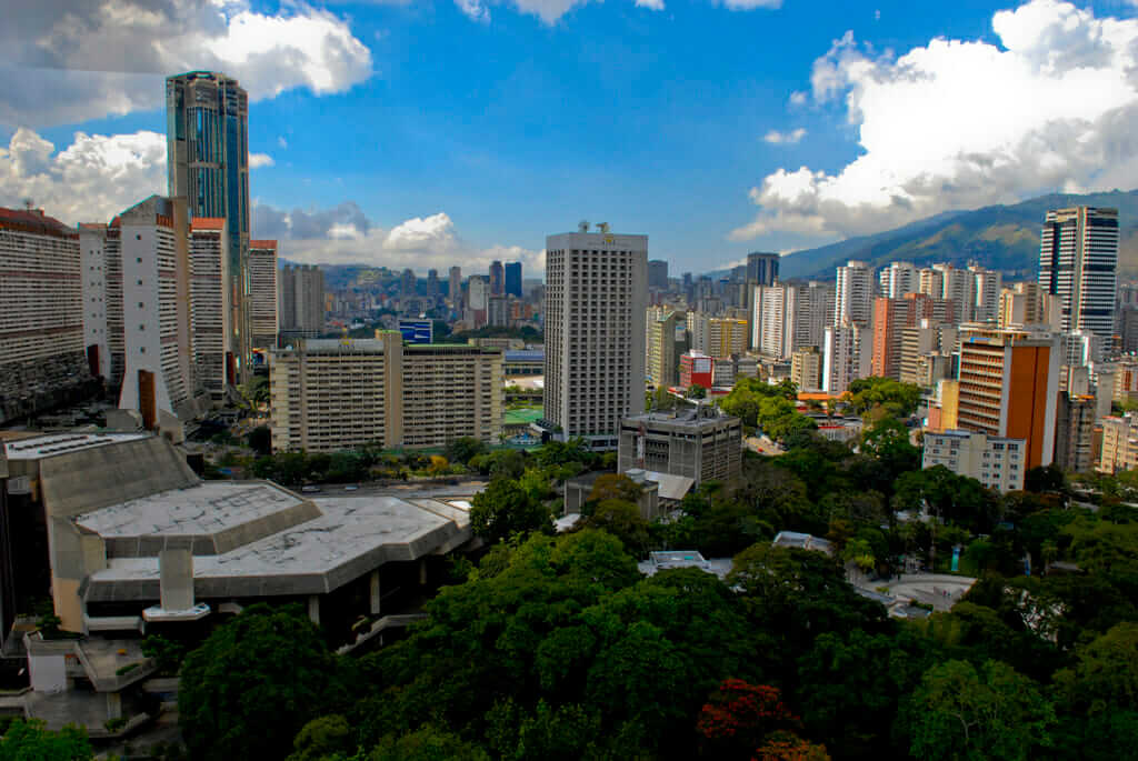 Viajes a Caracas Moderna