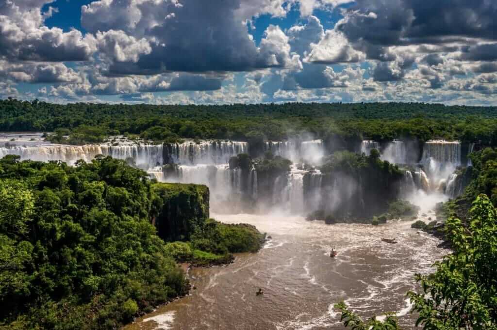 Lado brasilero de las Cataratas del Iguazu
